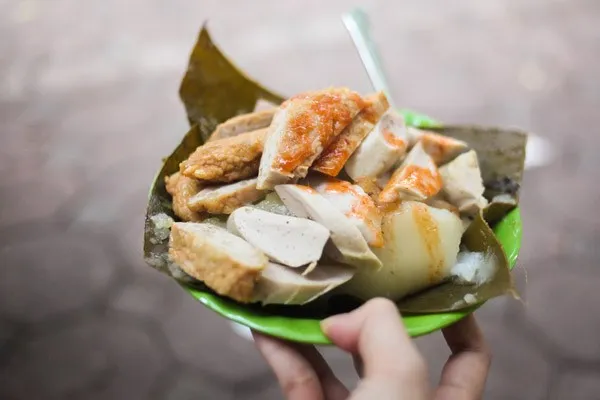 Món bánh giò nóng nhớ vị hương xưa phố cổ Hà Nội - Ẩm Thực 365
