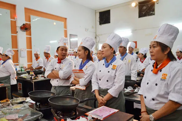 Trải nghiệm ẩm thực truyền thống Nhật Bản