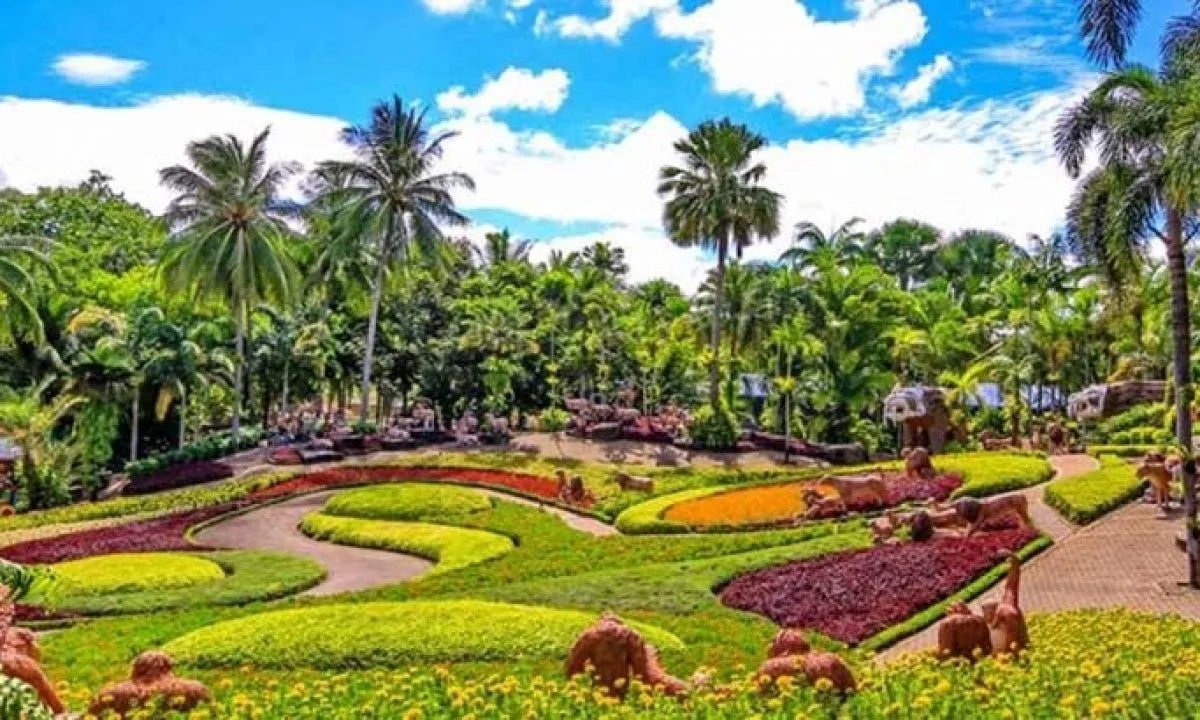 Guide to Nong Nooch Tropical Botanical Garden - Trazy Blog
