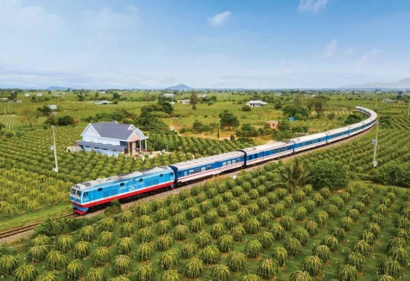 Trải nghiệm hành trình vạn dặm cùng 8 cung đường sắt đẹp nhất Việt Nam -  BlogAnChoi
