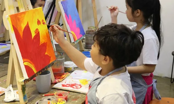 Trẻ em được thoả sức sáng tạo