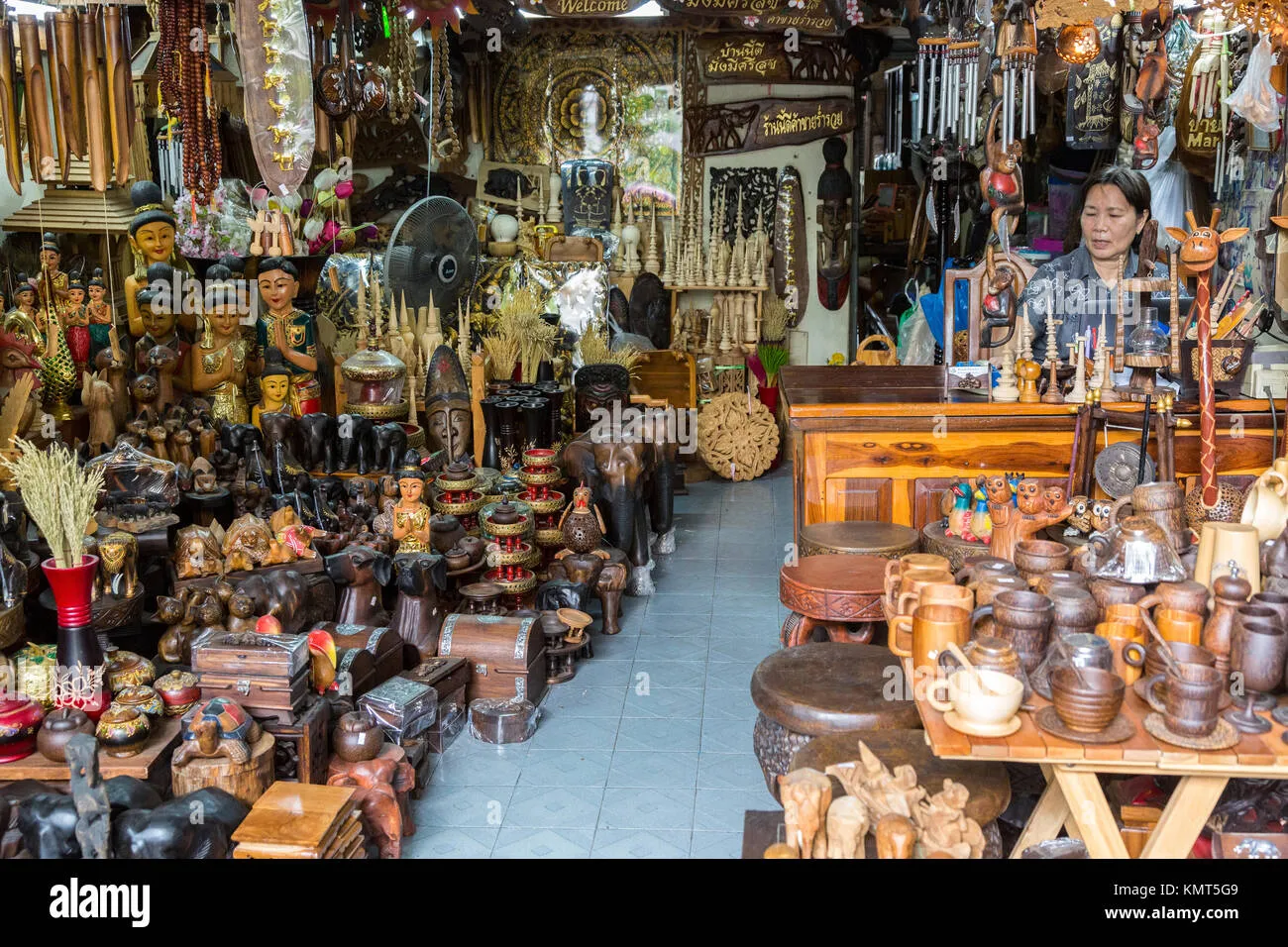 Shopping for Local Products and Souvenirs