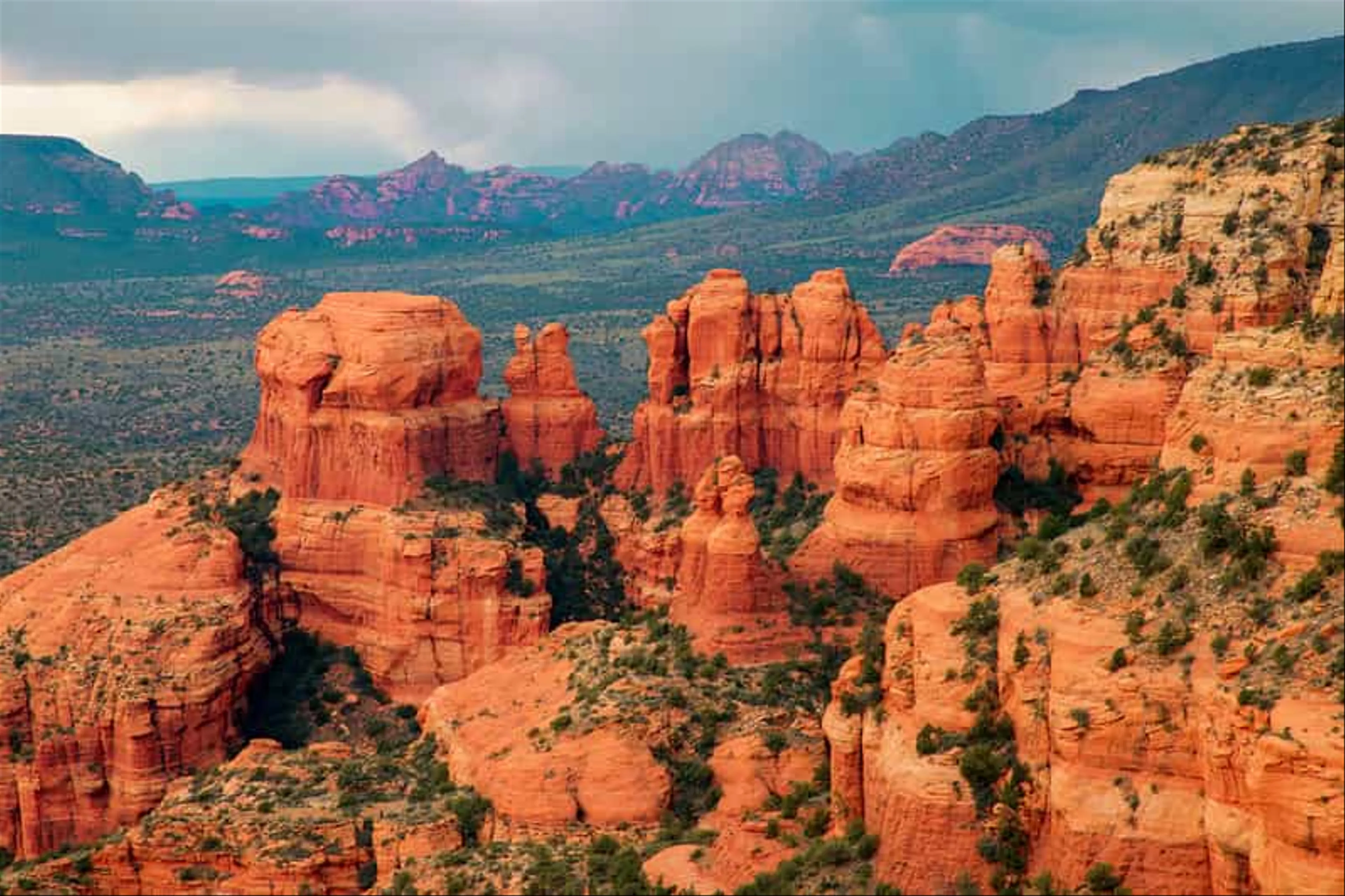 Discover the Enchantment of Sedona: A Spiritual Retreat in Arizona's Red Rocks