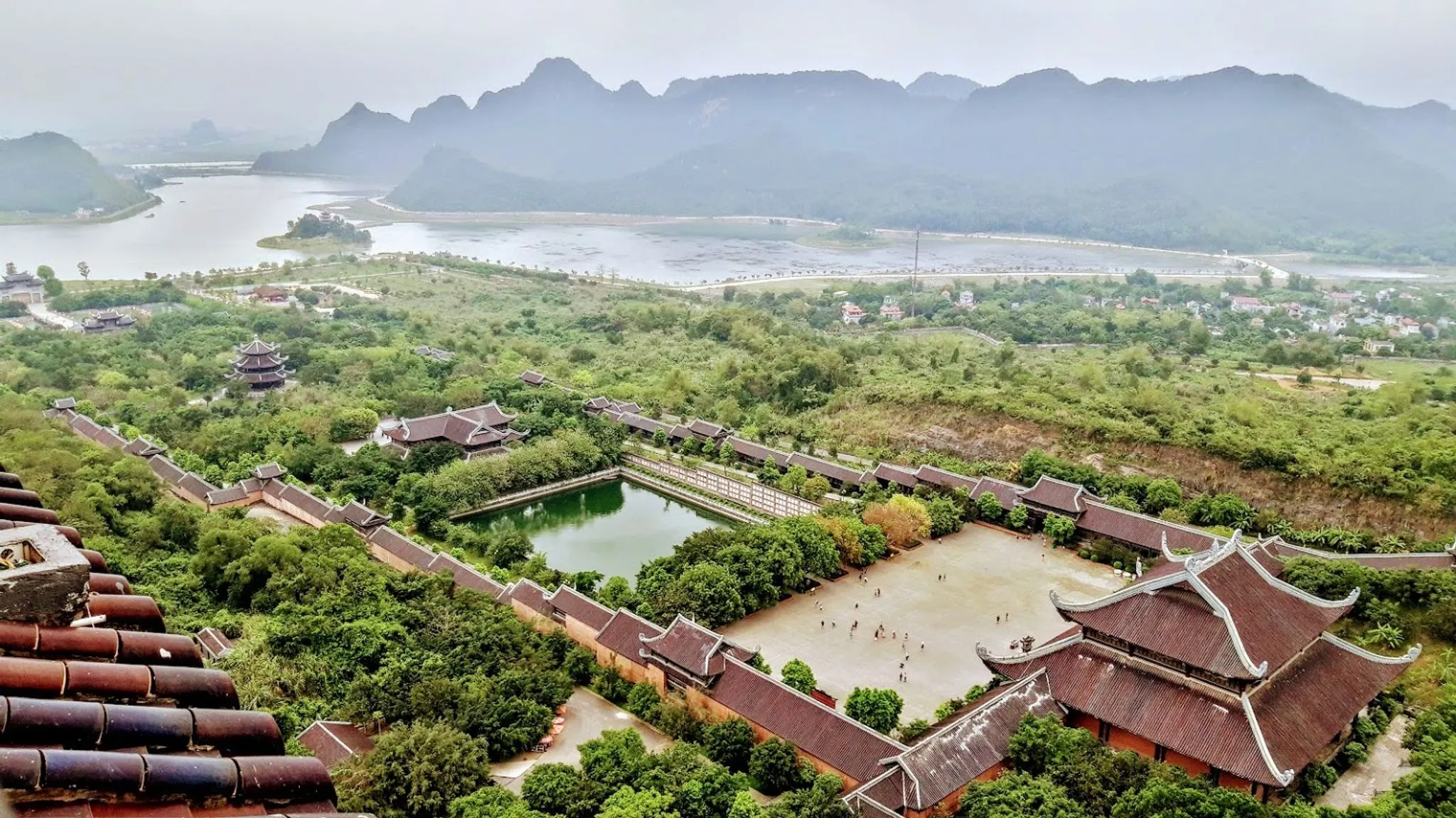 Hướng dẫn di chuyển đến Chùa Bái Đính