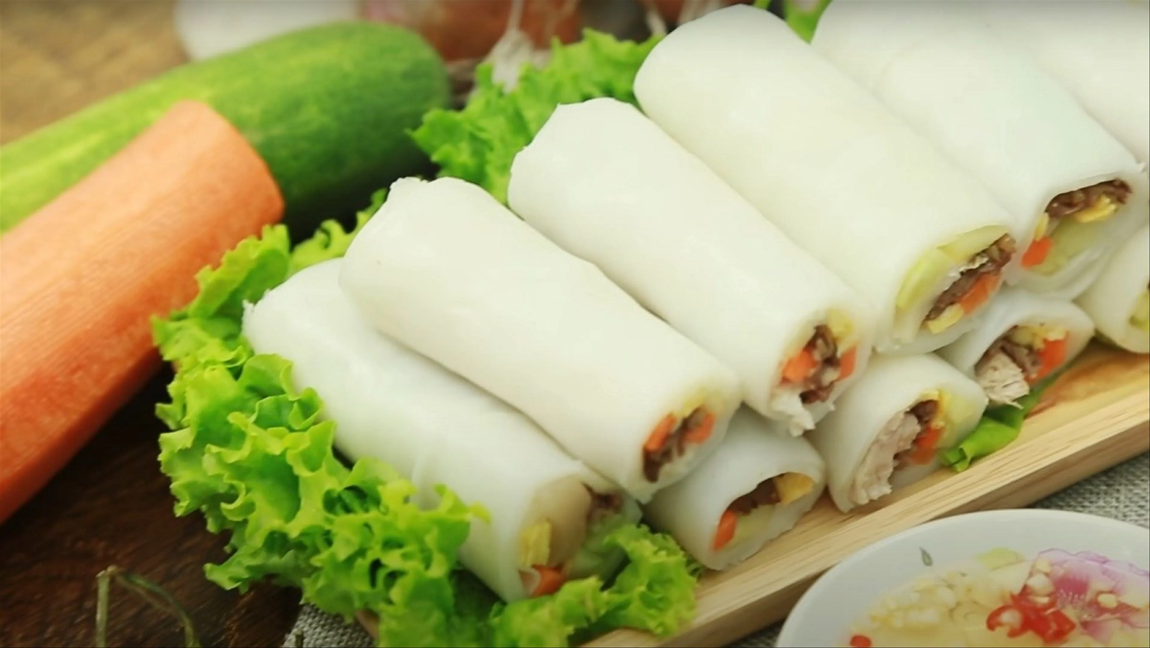 Thưởng Thức Món Phở Cuốn Truyền Thống Tại Làng Ngũ Xã Hà Nội