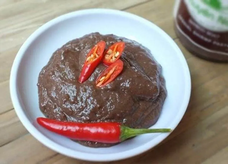 Mắm ruốc và mắm tôm có những điểm gì khác nhau