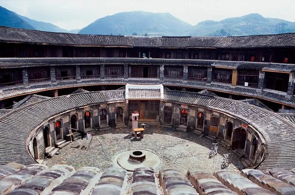 The History of Hakka People and Their Ingenious Homes
