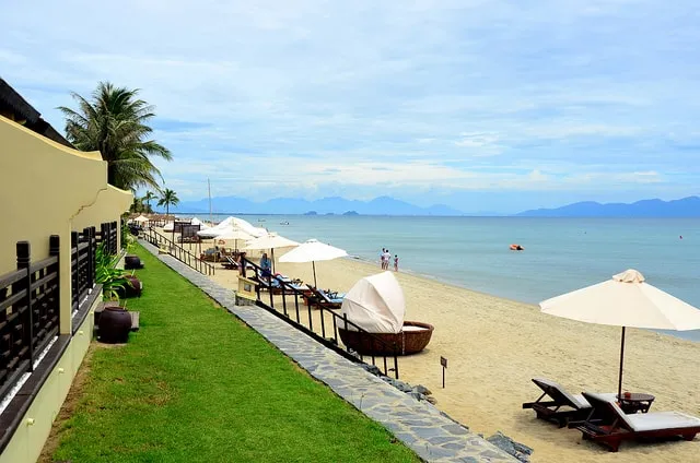 Biển Cửa Đại miên man miền cát trắng ở Hội An - Vntrip.vn
