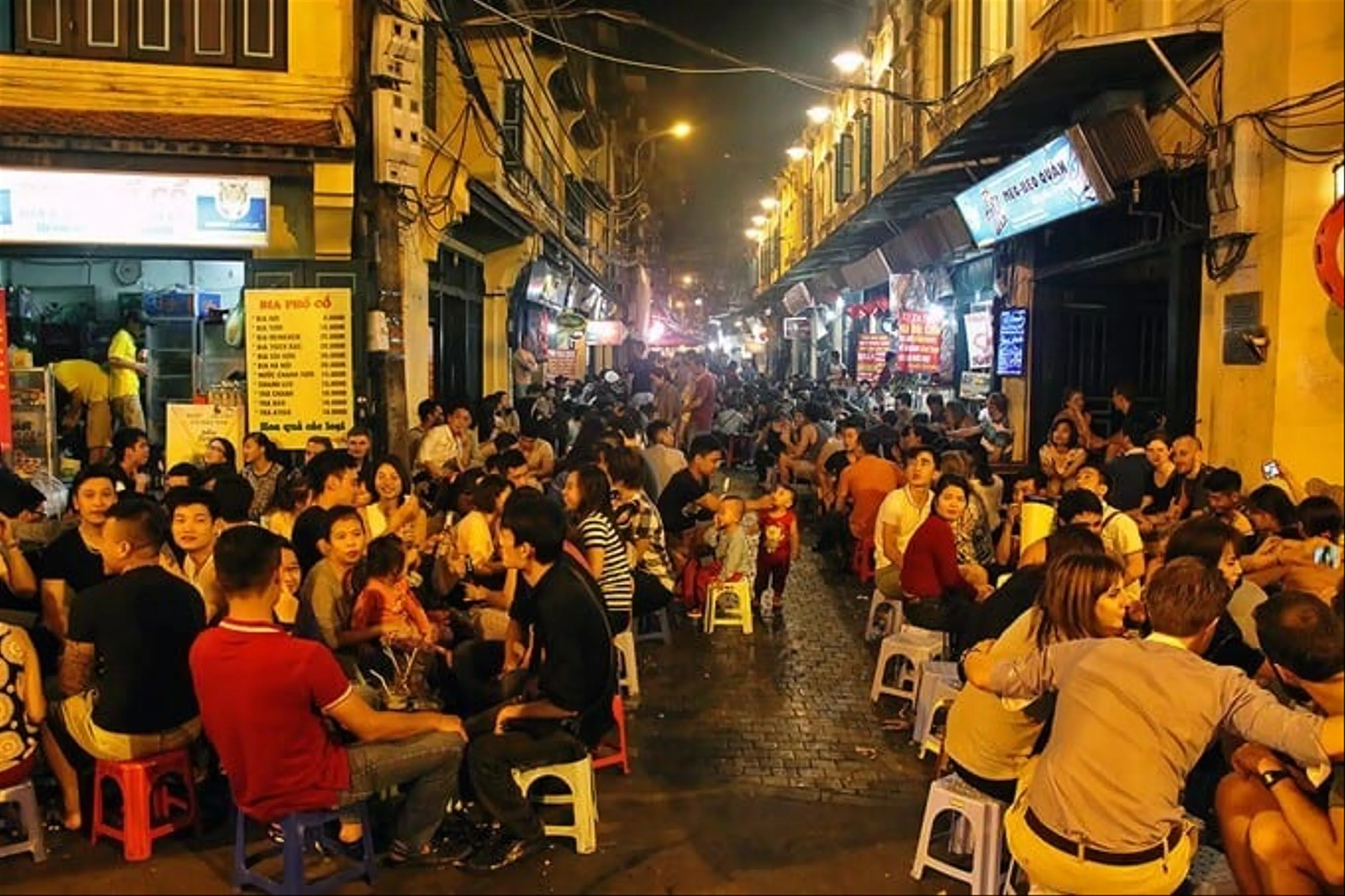 Khám Phá Ngõ Phố Tạ Hiện: Nơi Giao Thoa Văn Hóa Đông Tây tại Hà Nội