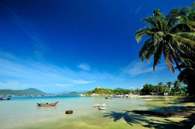Có một bãi biển Xuân Đừng hoang sơ đến lạ thường - Vntrip.vn