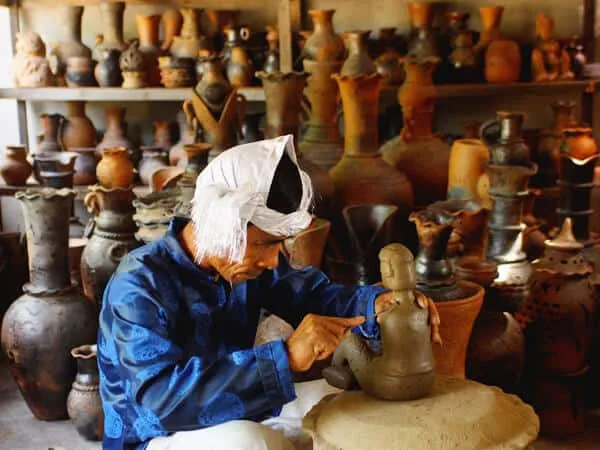 Các nghệ nhân tài hoa của làng gốm