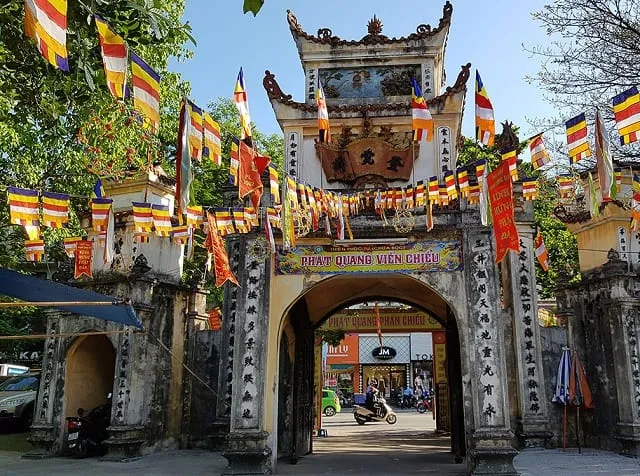 Tham Quan Các Ngôi Đền Và Chùa