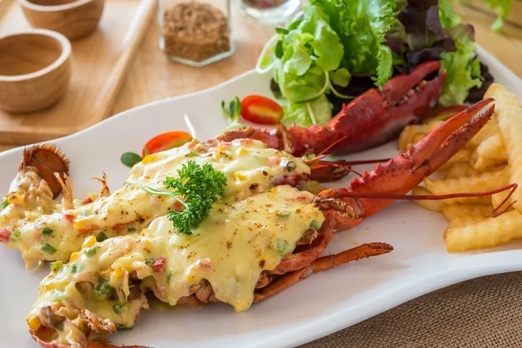 Các Món Chế Biến Từ Tôm Hùm
