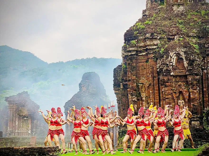 Show Múa Chăm Mỹ Sơn Diễn Ra Vào Lúc Mấy Giờ?