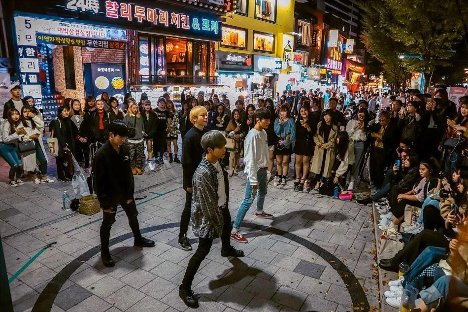 Live Music and Indie Bands: The Sound of Hongdae