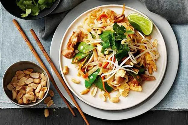 Pad Thai: Hương Vị Truyền Thống