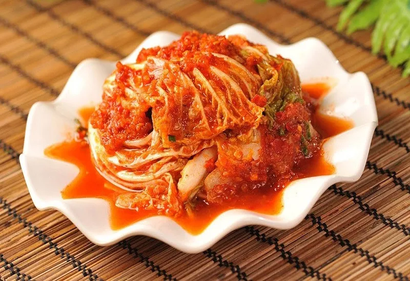 Thưởng thức kimchi và món ăn truyền thống khác