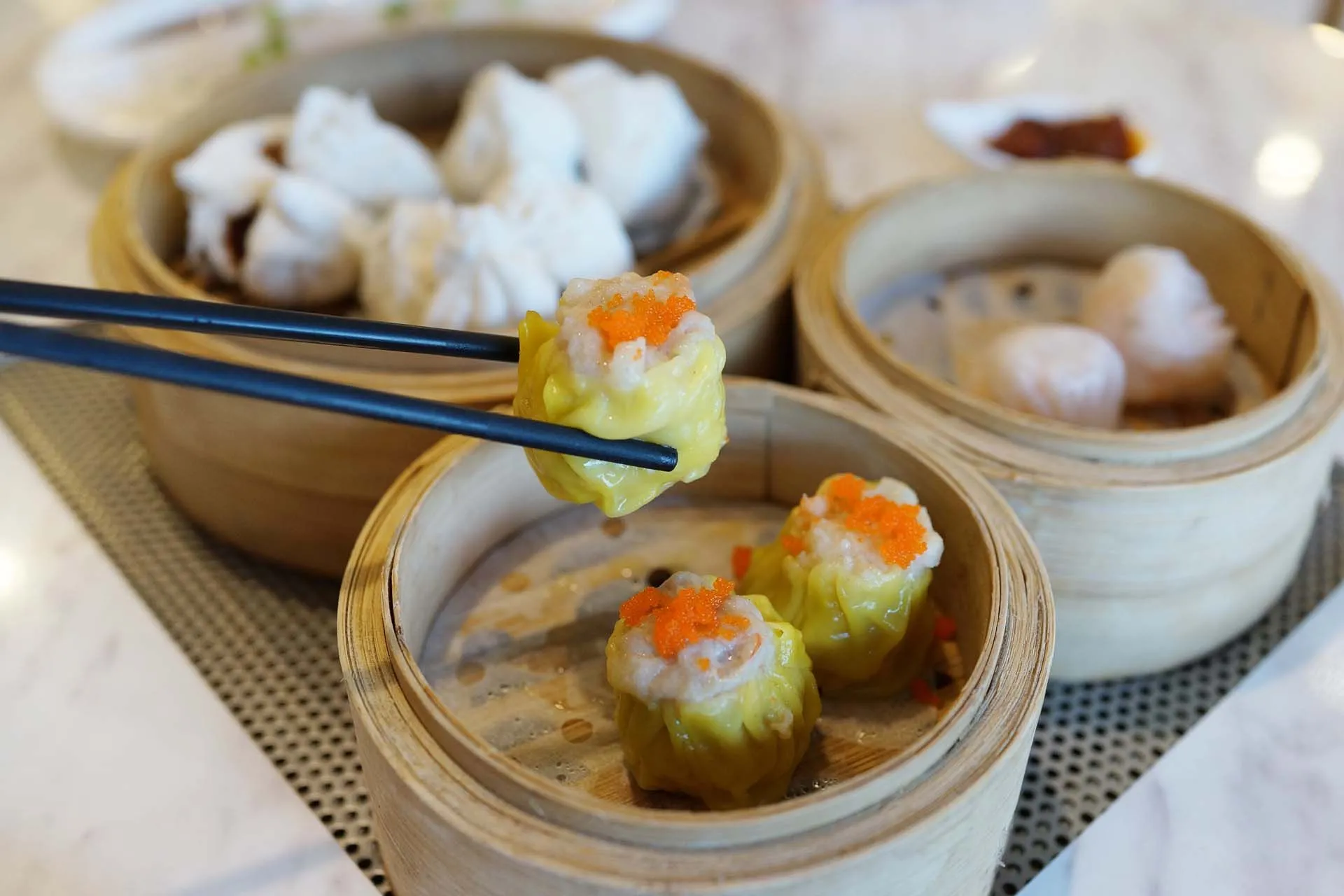 Street Food Etiquette and Tips