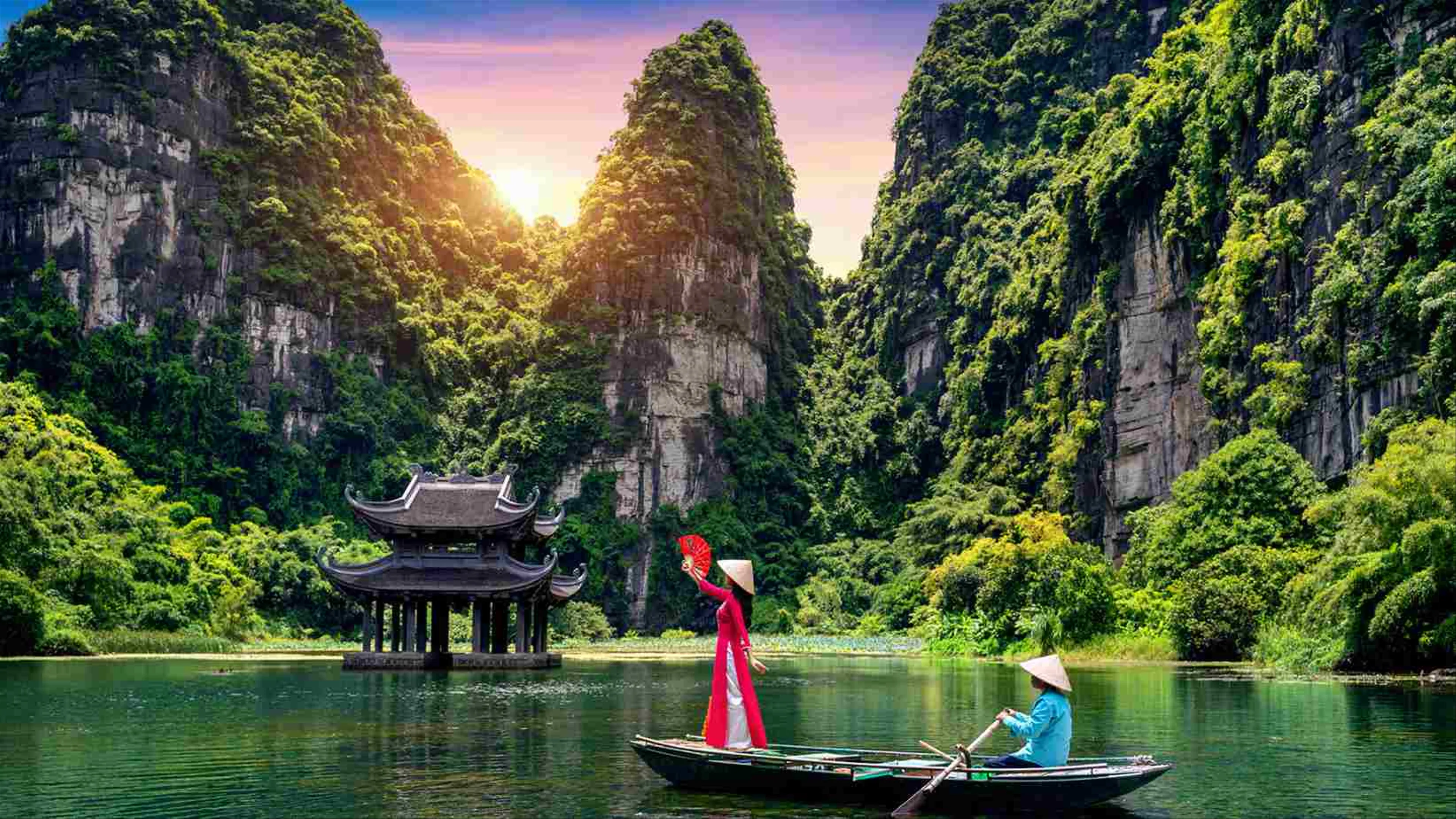 Thả Hồn Vào Cảnh Sắc Tuyệt Đẹp Tại Tràng An - Ninh Bình