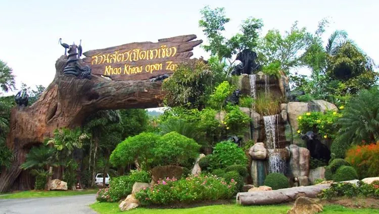 Vé Khao Kheow Open Zoo Pattaya giá rẻ