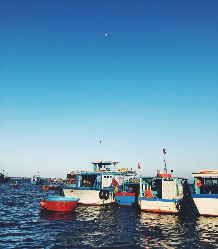 Cuộc Sống Thường Nhật Của Người Dân