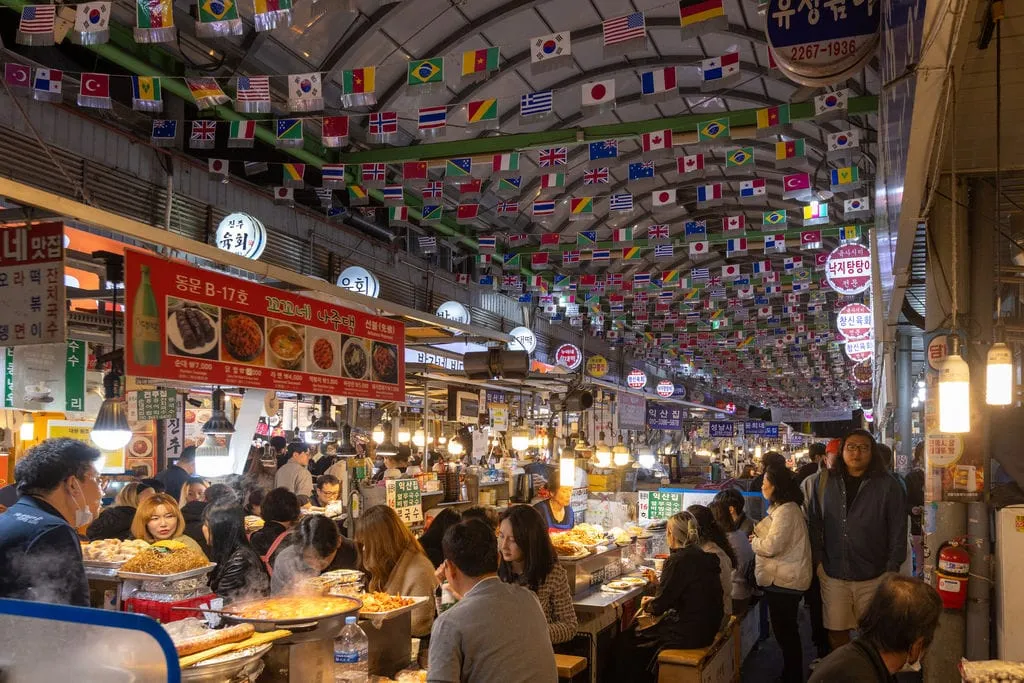 Introduction to Gwangjang Market: A Historical Overview