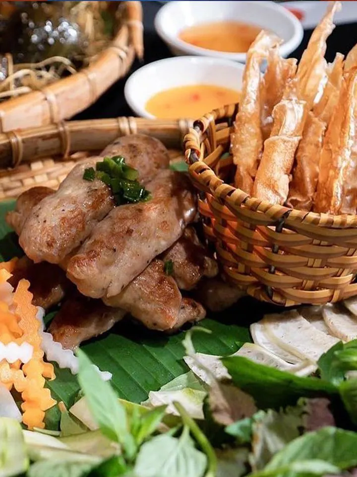Nem Nướng Ninh Hòa - Đậm Đà Khó Quên