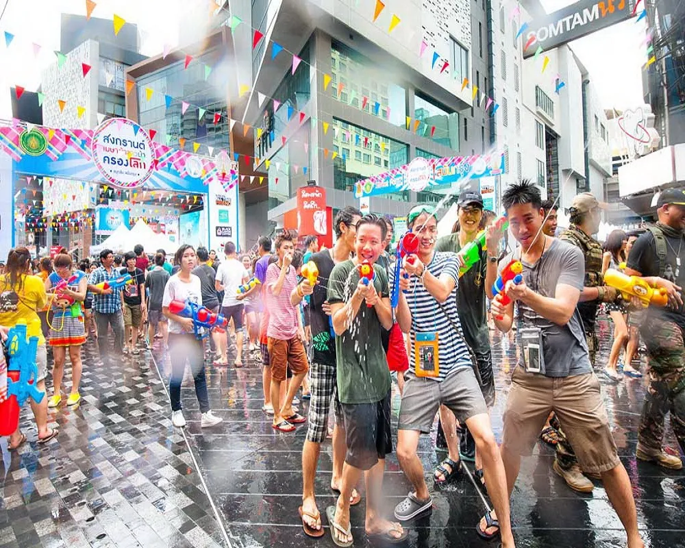 Những mẹo khi tham gia lễ hội