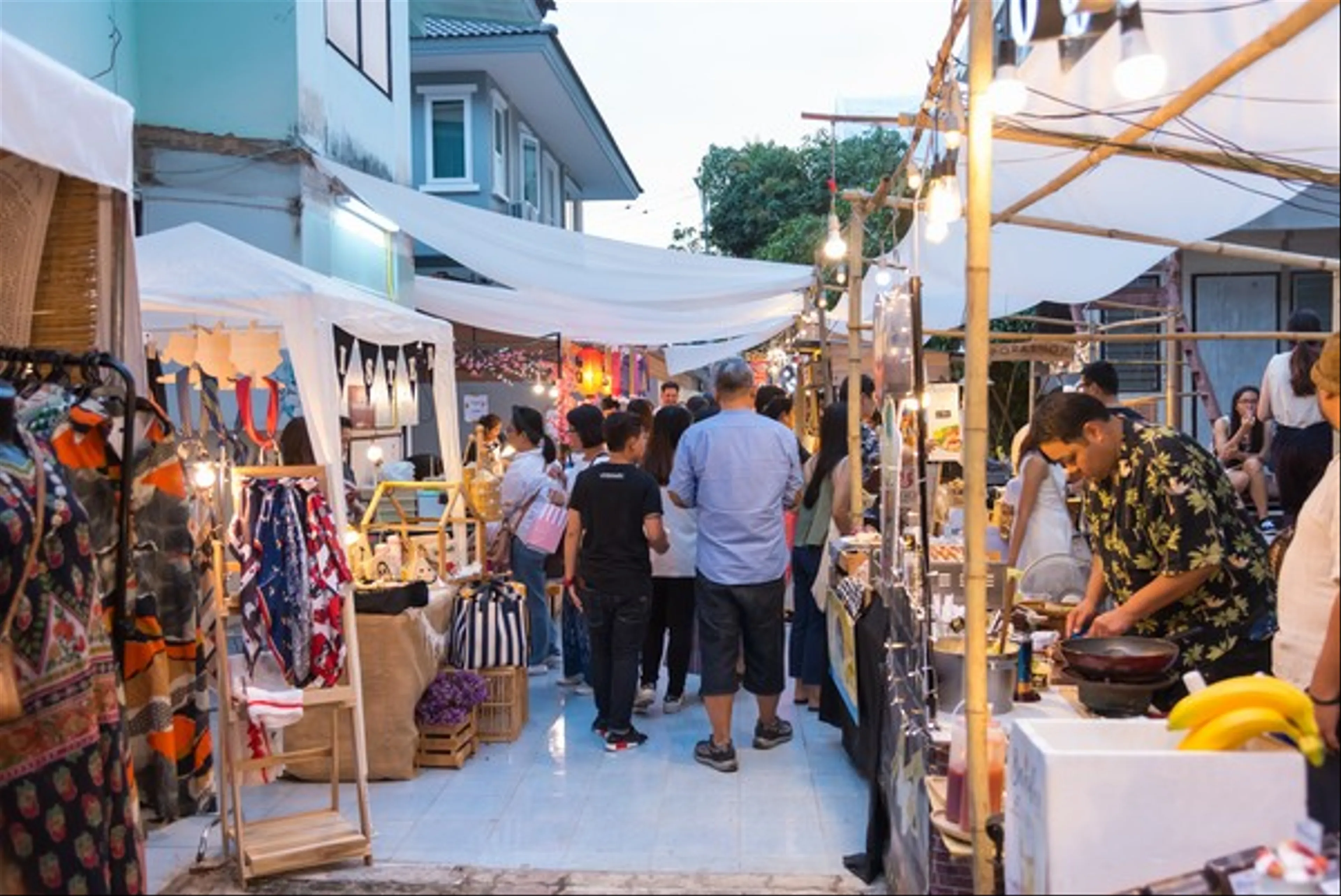 Savoring the Flavors: A Culinary Adventure in Chiang Mai's Nimmanhaemin