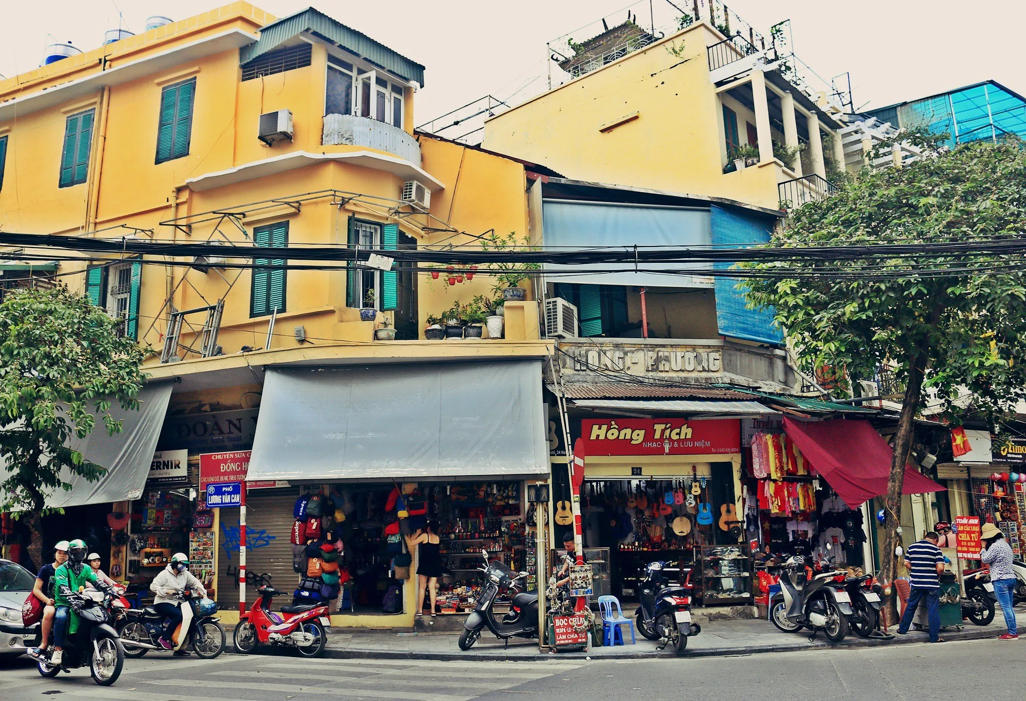 Mẹo du lịch và lưu ý khi thăm quan phố cổ