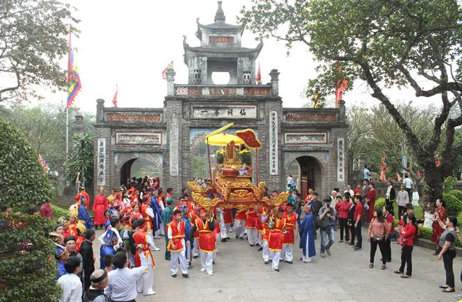 Trải nghiệm văn hóa và con người tại chợ Đồng Xuân