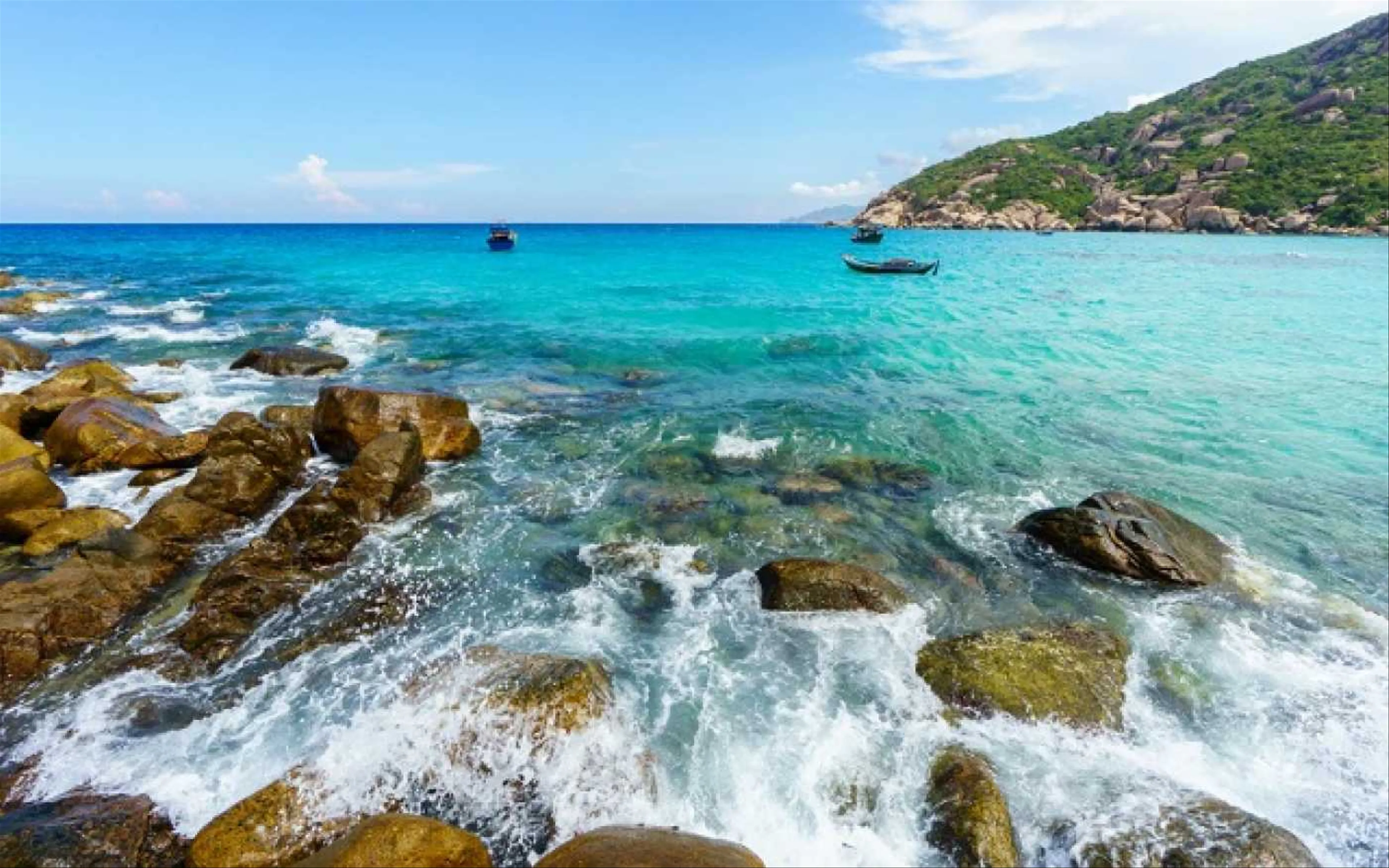Khám Phá Vẻ Đẹp Hoang Sơ Của Đảo Bình Ba Nha Trang
