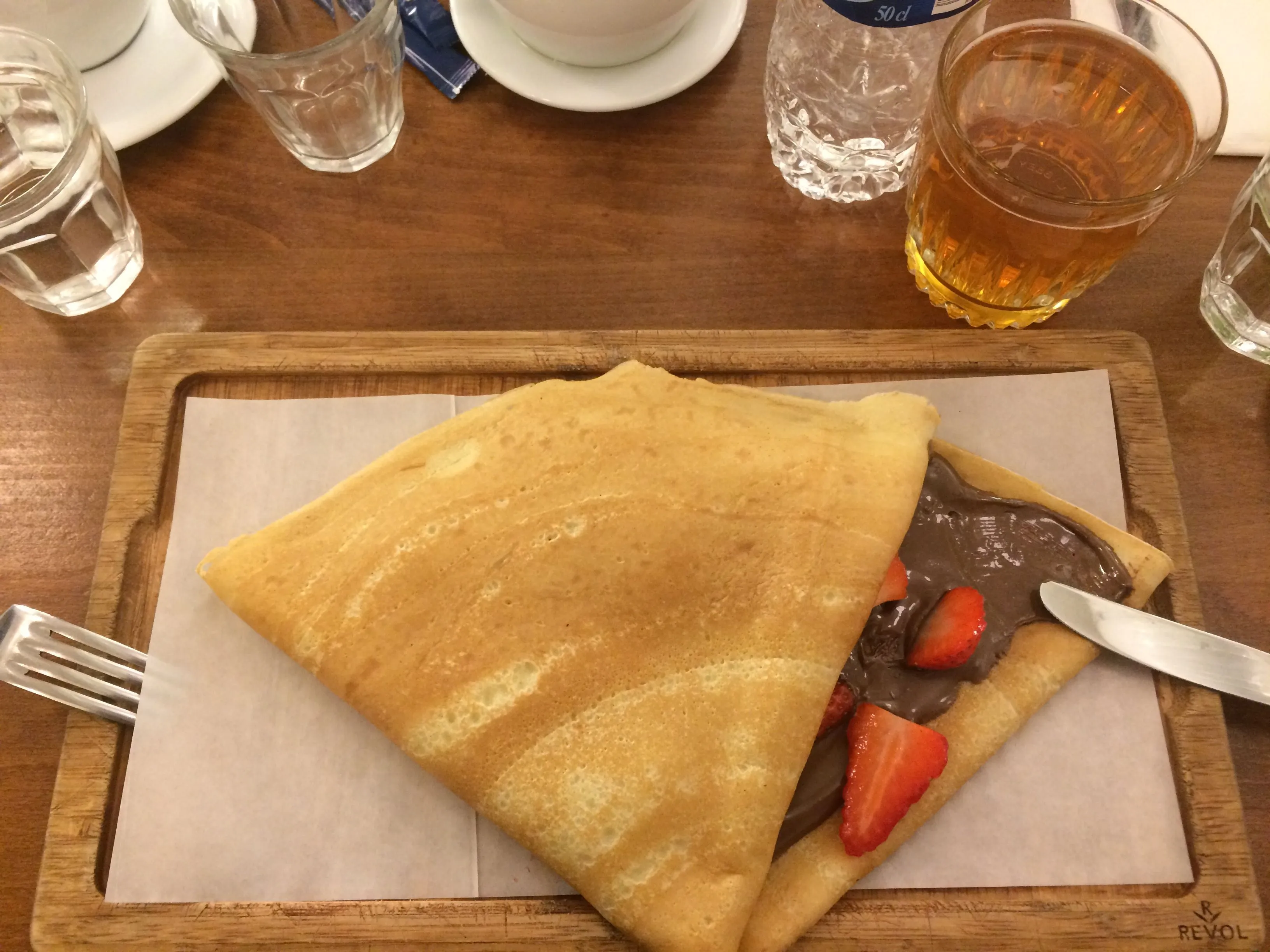 Lưu Ý Khi Thưởng Thức Crêpe Tại Montmartre