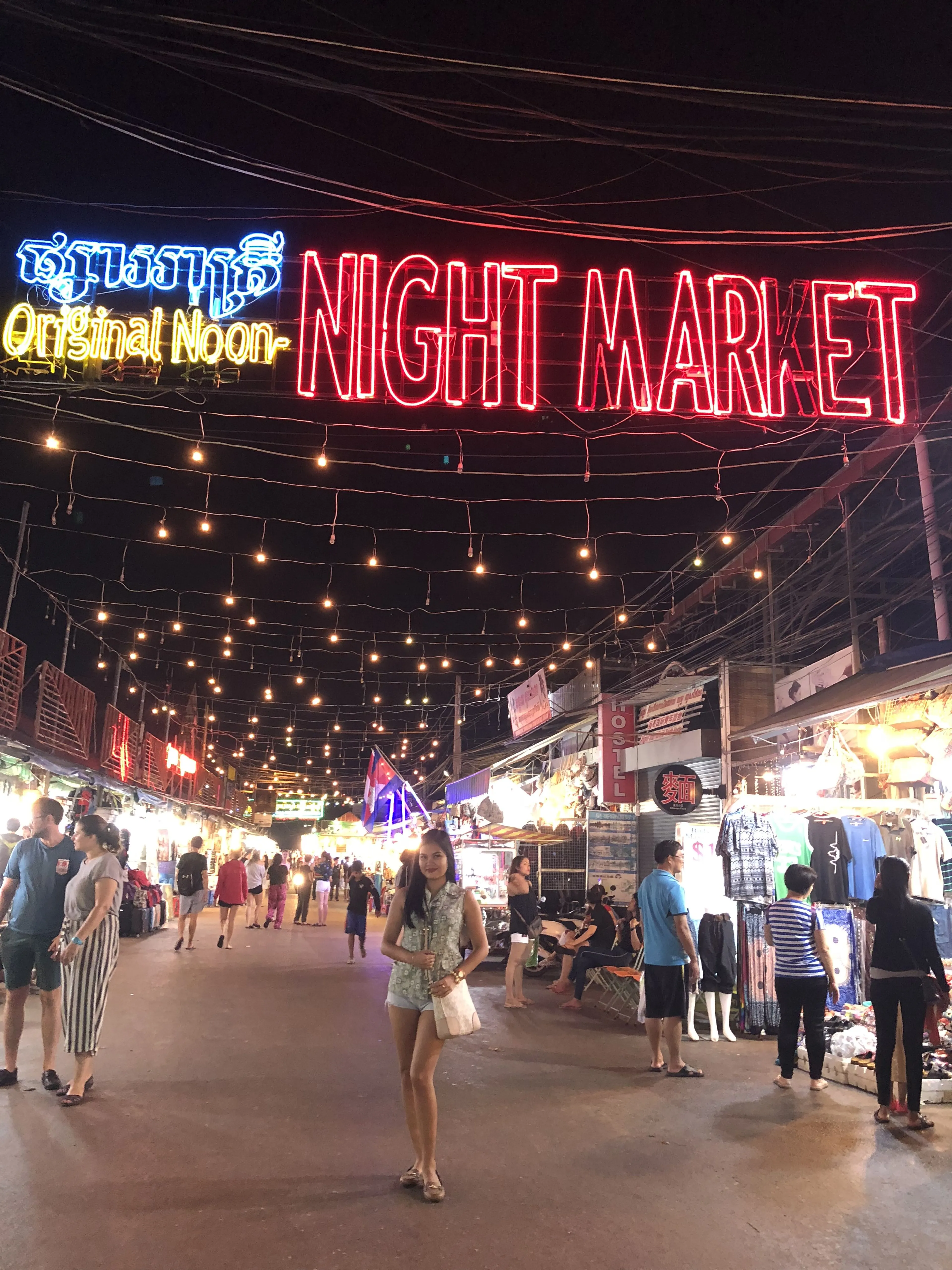 Discover Bangkok's Best Night Markets: A Food Lover's Guide