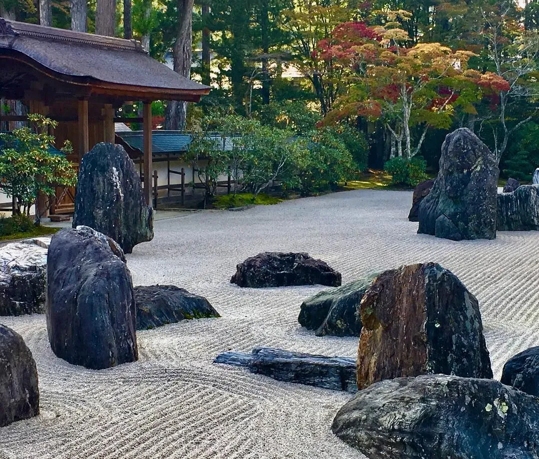 Understanding Zen Aesthetics: The Art of the Rock Garden