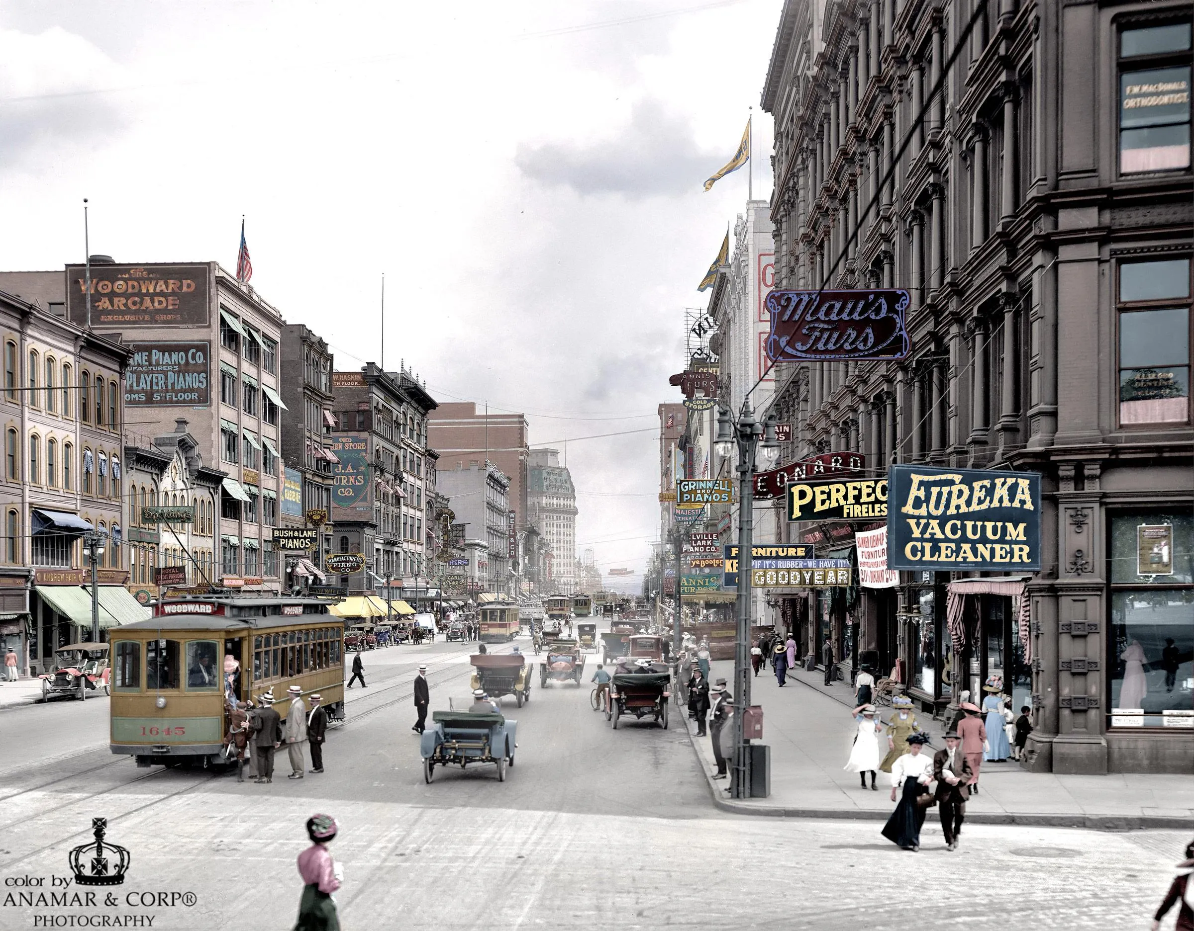 Boutiques and Vintage Shops: A Shopper's Paradise