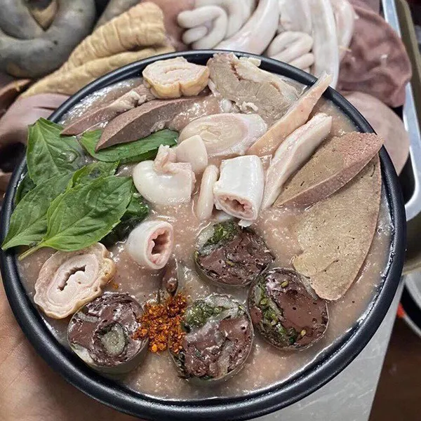 Cách nấu cháo lòng đơn giản, thơm ngon không thua kém các hàng quán