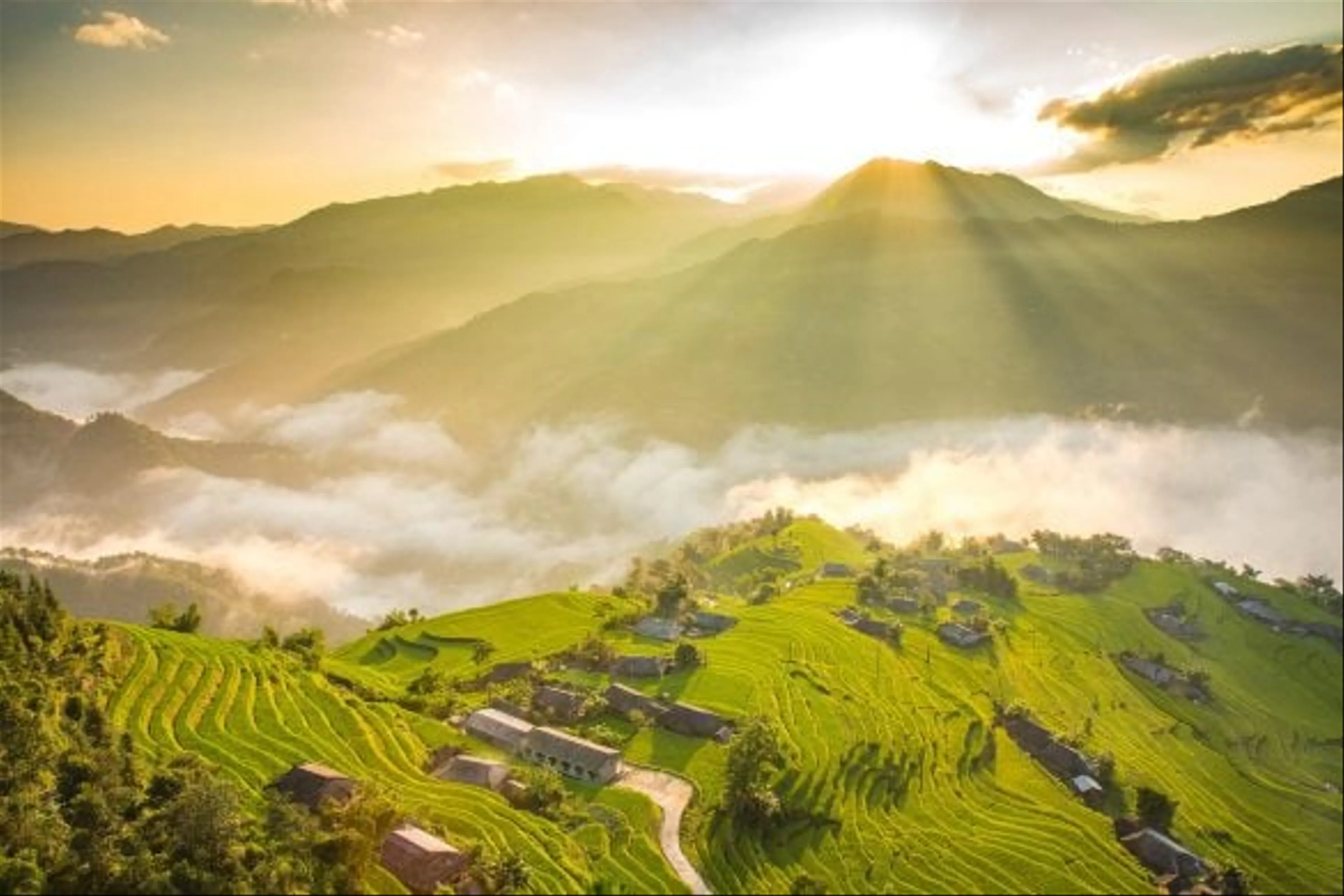 Tour du lịch Hà Giang - Miền đất "đá cũng nở hoa" 