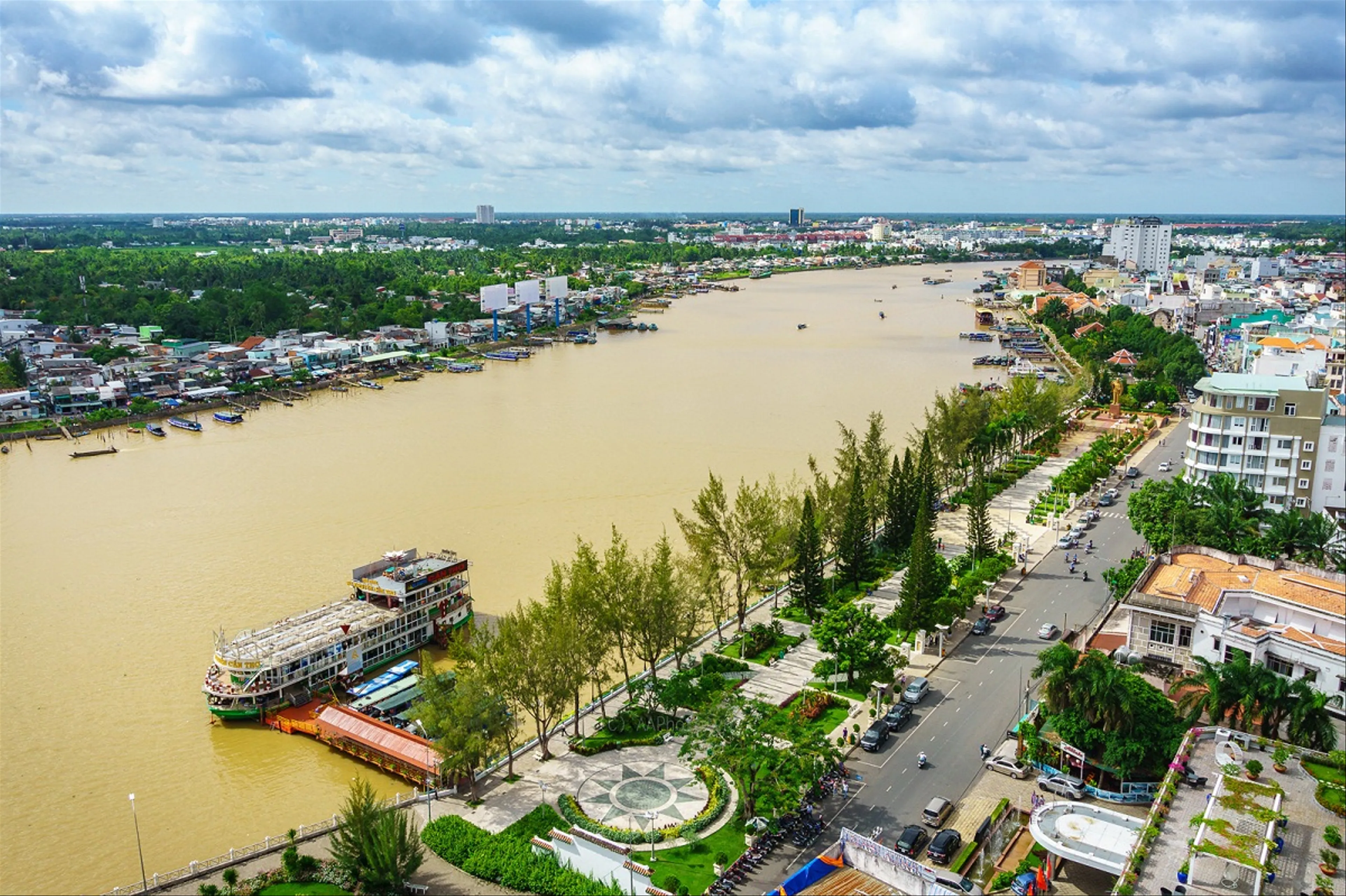 Tour Sài Gòn - Cần Thơ 2 ngày 1 đêm giá ưu đãi