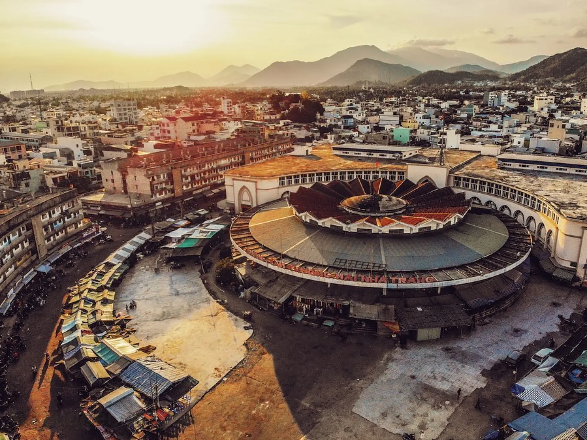 aerial view of dam market