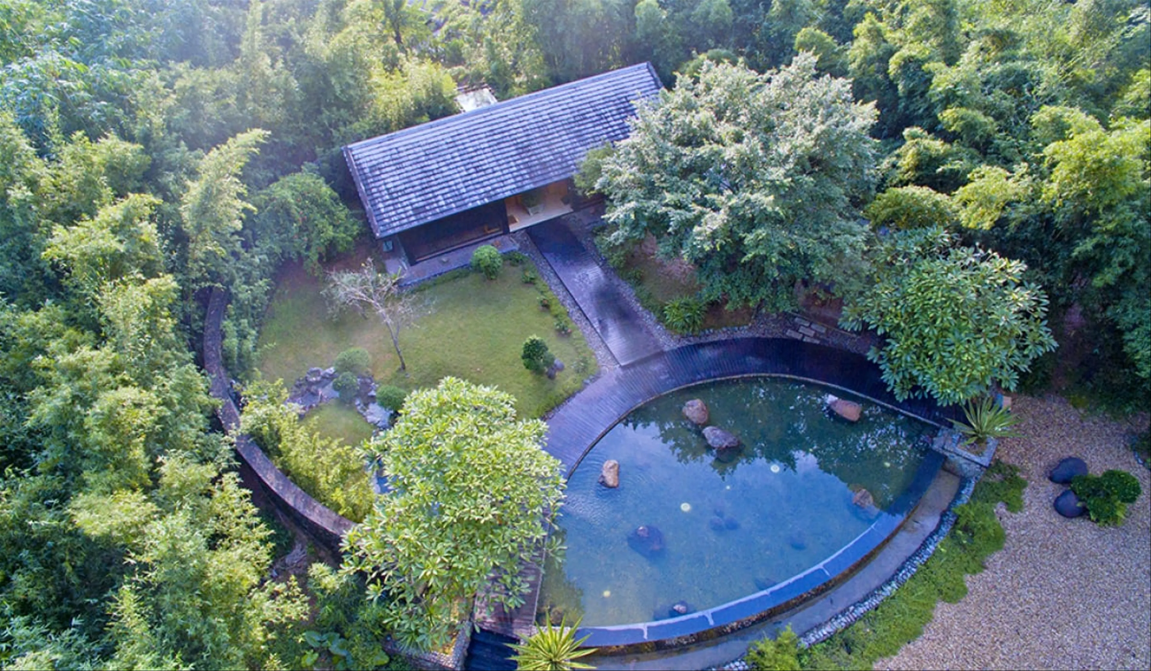 Tour du lịch Hòa Bình 2 ngày 1 đêm: Khu du lịch suối khoáng nóng Kim Bôi