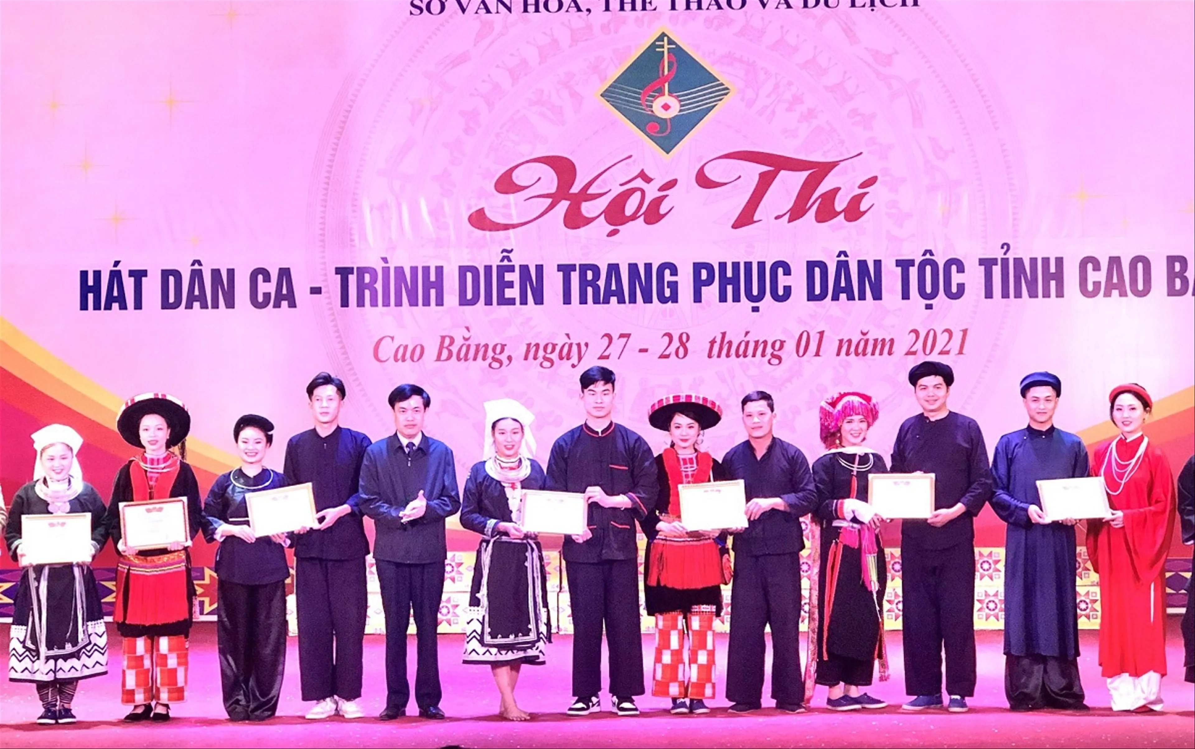 Bản sắc văn hóa của dân tộc Lô Lô ở Cao Bằng