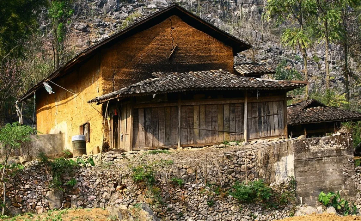 Nhà của người Mông ở Lai Châu