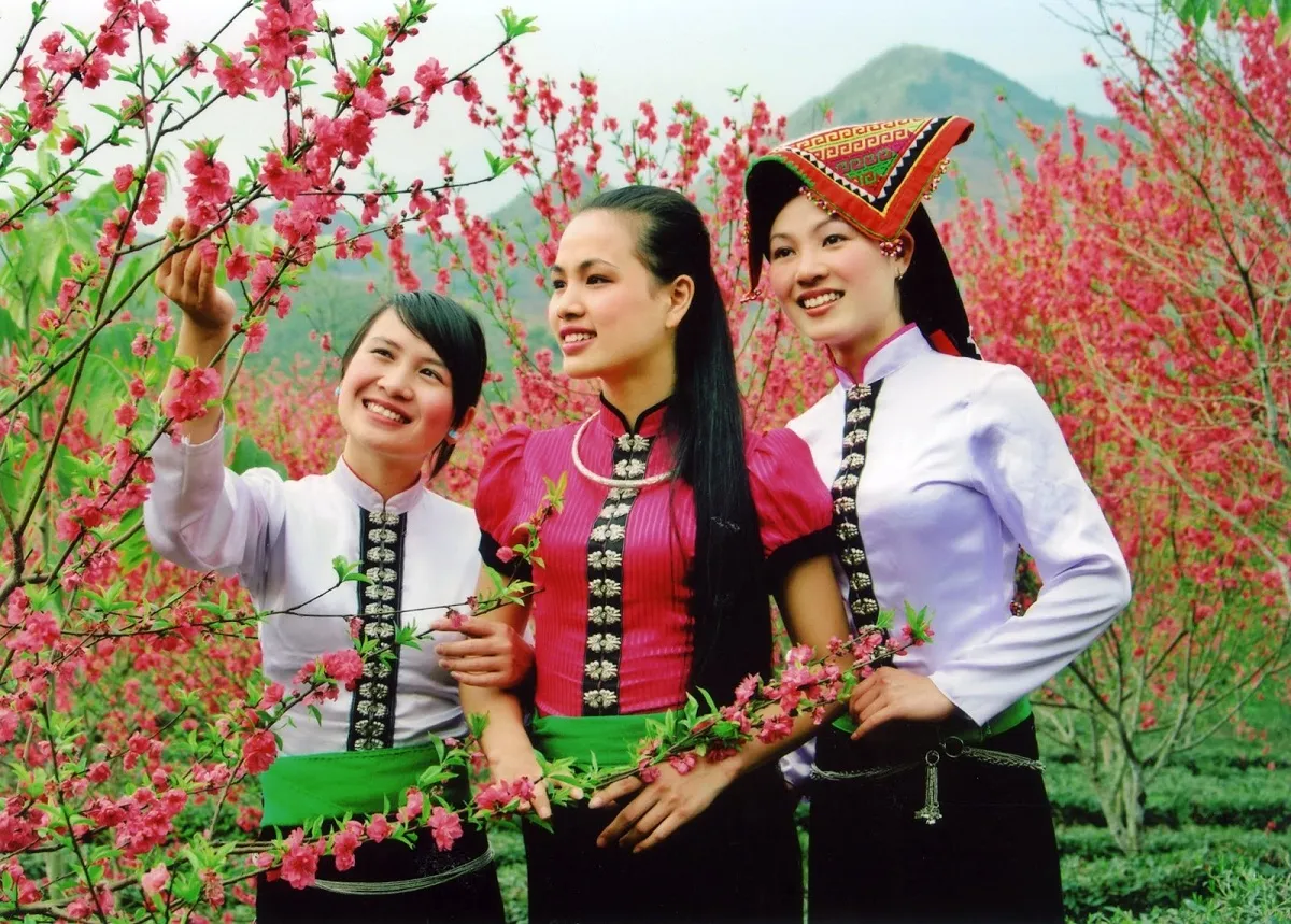 Trang phục của người Thái ở Lai Châu