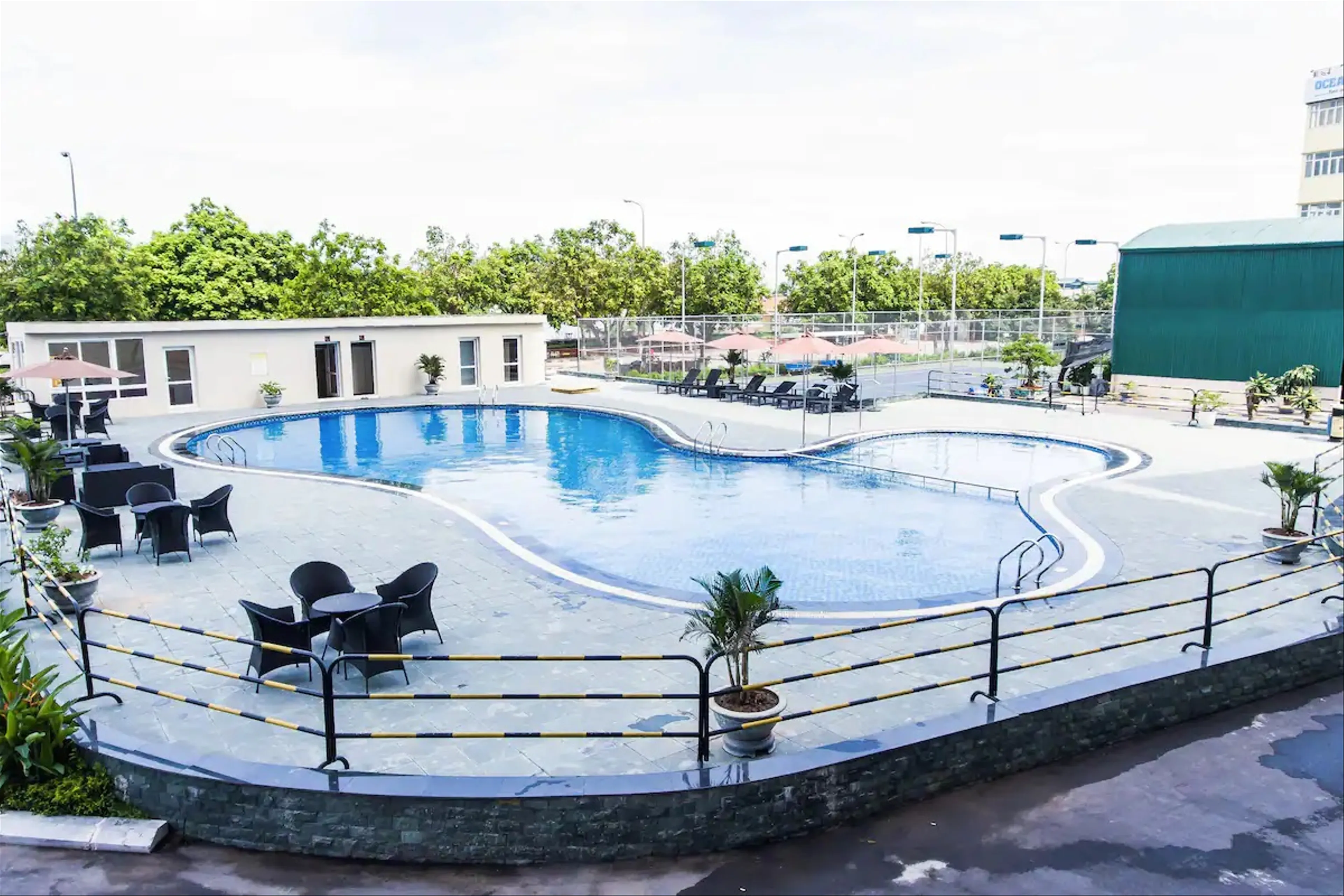 Top 4 khách sạn sang xịn tốt nhất Hà Nam