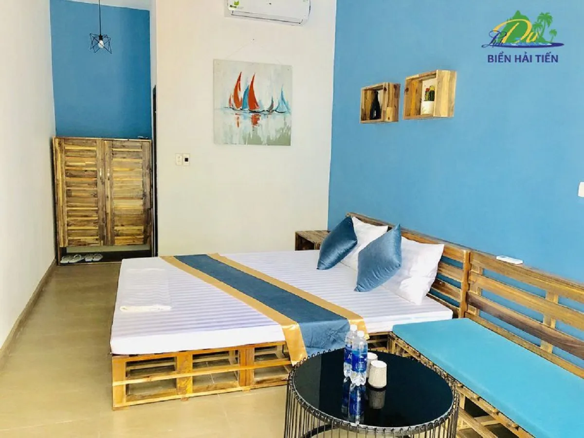 Phòng ngủ decor cực đẹp với vật liệu từ gỗ