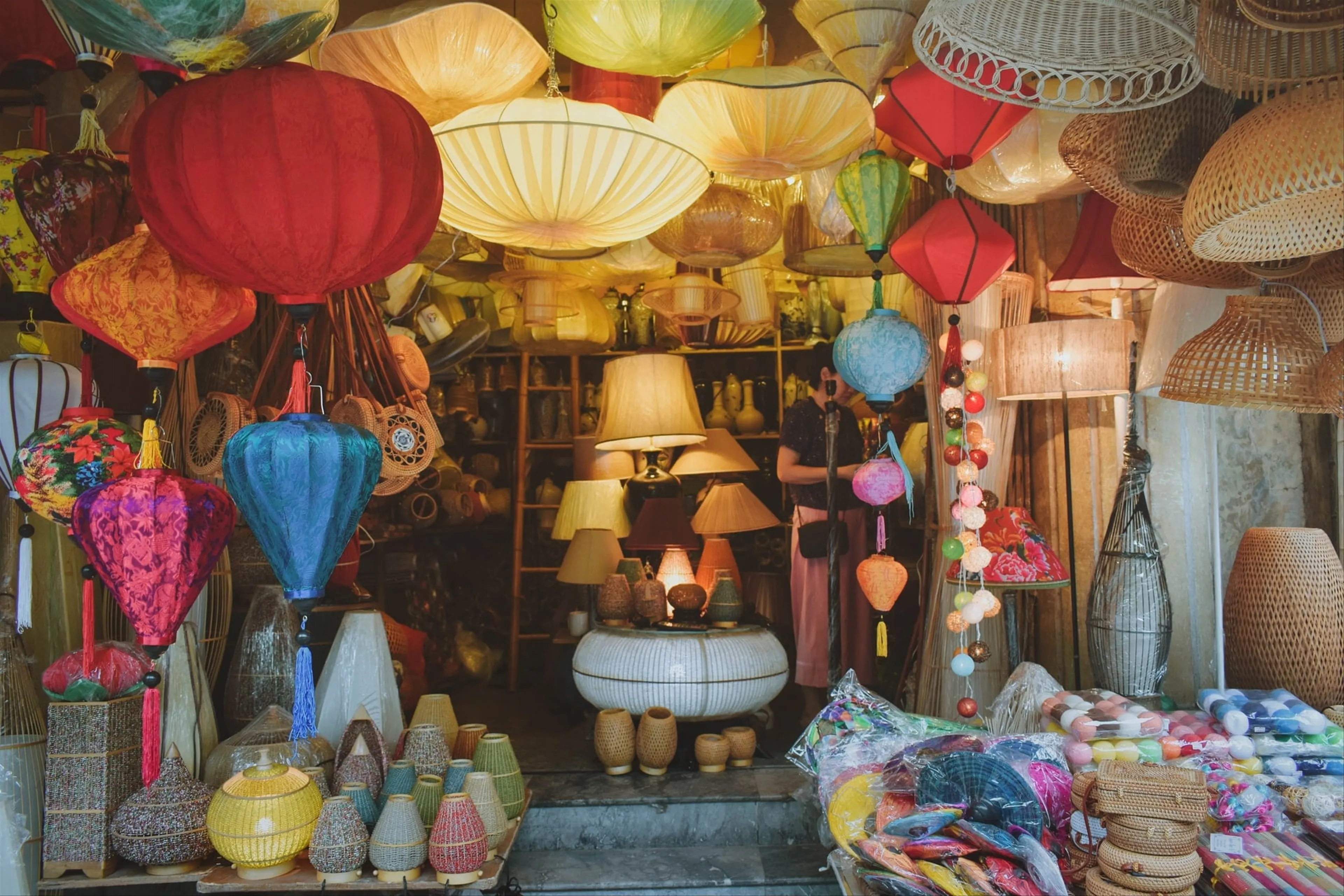 The Top 6 Best Places to Shop in Vietnam