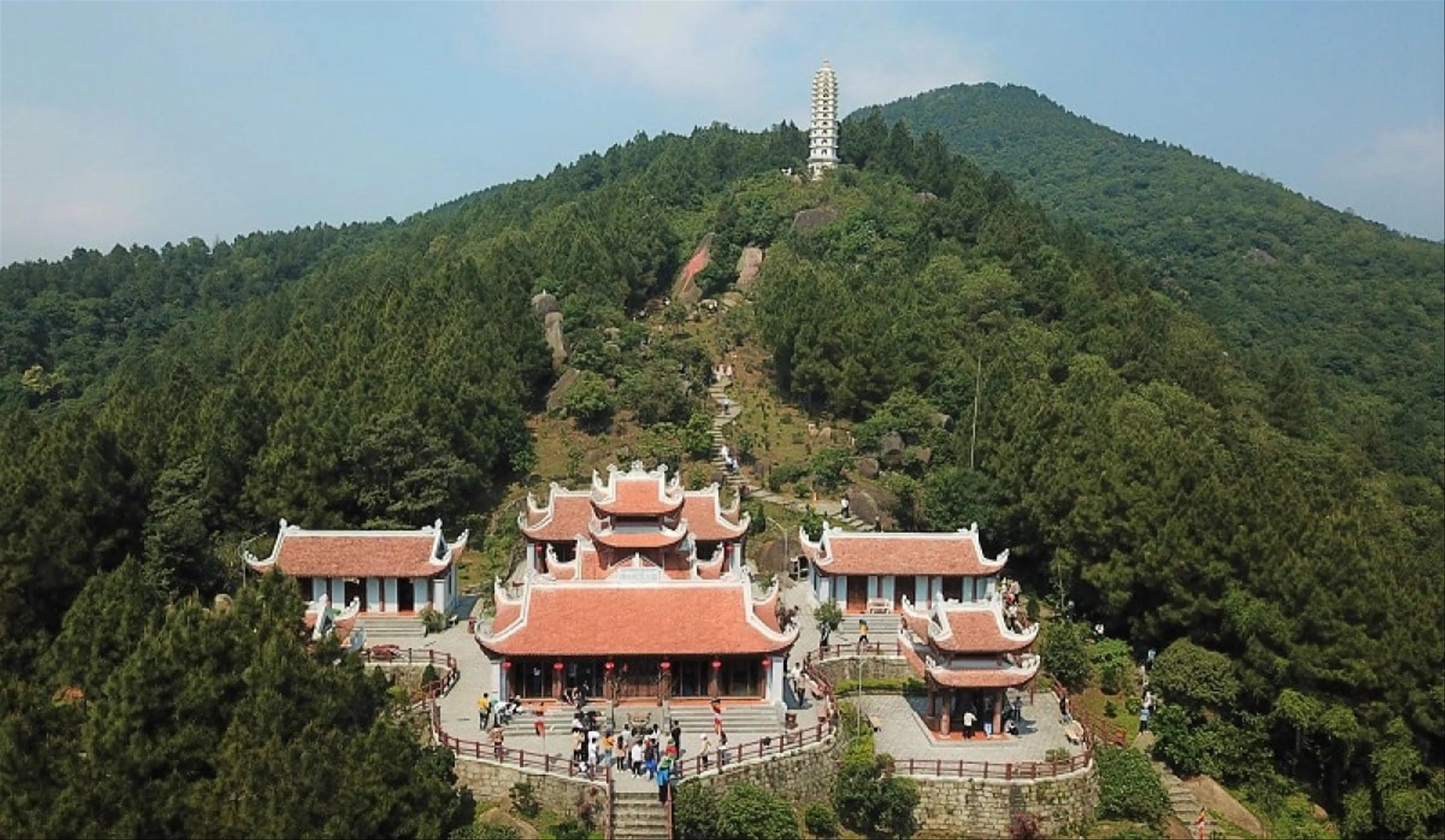Top 3 điểm du lịch văn hóa – tâm linh nổi tiếng tại Hà Tĩnh