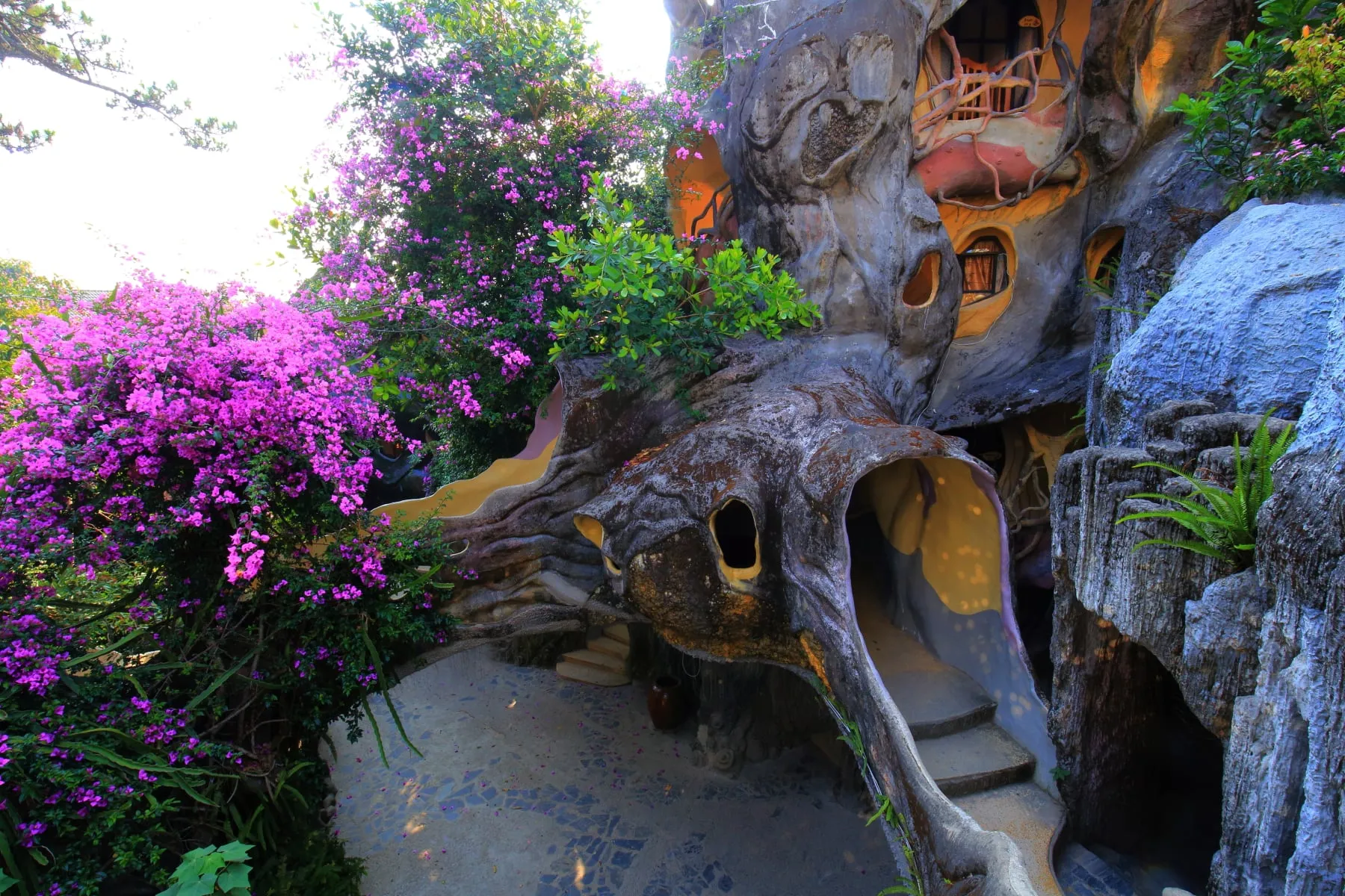 Image courtesy of Hang Nga Crazy House