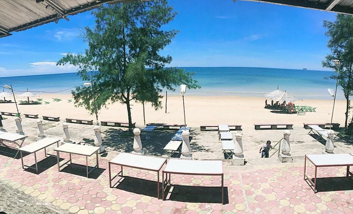 Biển Thiên Cầm Hà Tĩnh